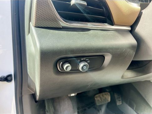 Used 2023 Chevrolet Traverse Premier w/ LPO, 'HIT The Road' Package FWD image 10