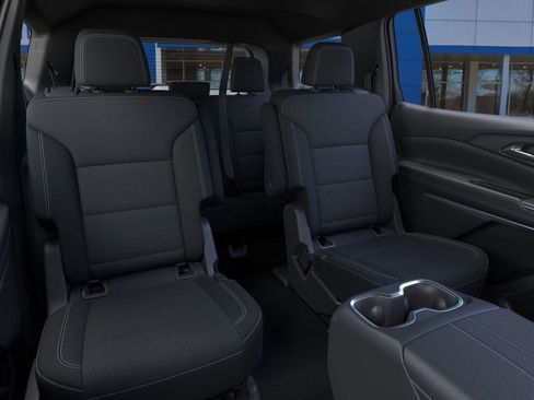 New 2026 Chevrolet Traverse LT w/ Sun and Wheel Package FWD image 17