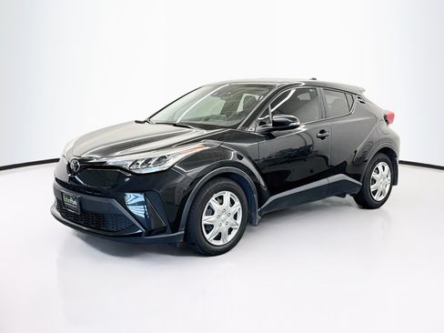 Used 2021 Toyota C-HR LE FWD image 3