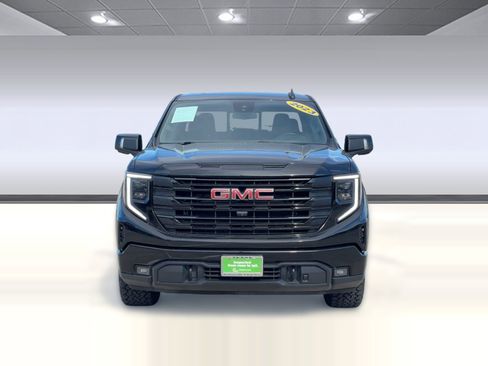 Used 2023 GMC Sierra 1500 Elevation w/ Elevation Premium Package image 6