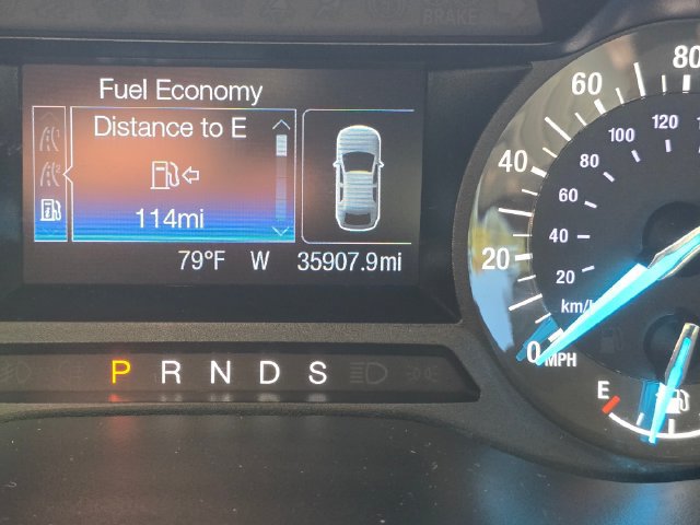 Used 2015 Ford Fusion SE FWD image 28