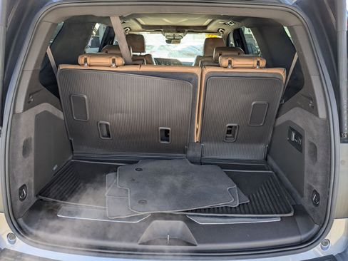 Used 2021 Cadillac Escalade Sport w/ Driver Assist Tech Package image 19