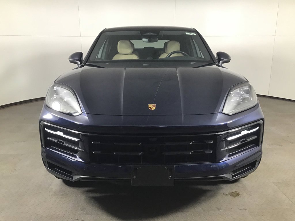 Certified 2026 Porsche Cayenne Coupe AWD/4WD image 8