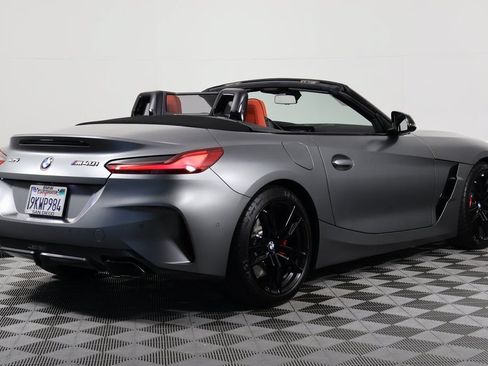 Certified 2024 BMW Z4 M40i w/ Premium Package RWD image 5
