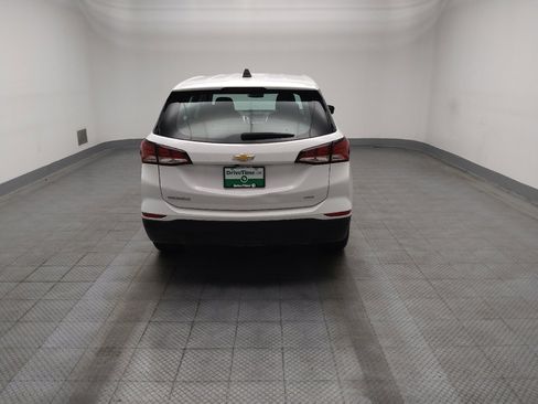 Used 2024 Chevrolet Equinox LS AWD/4WD image 7