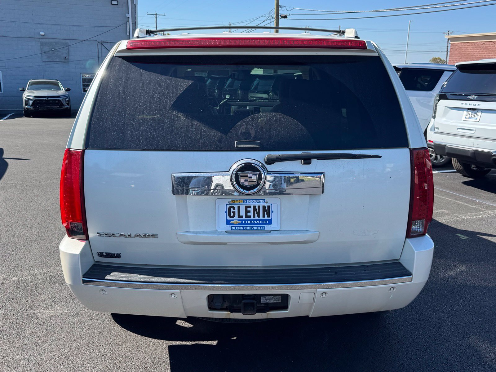 Used 2007 Cadillac Escalade AWD w/ Climate Package image 5
