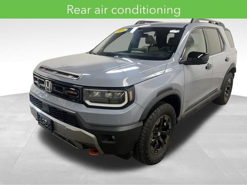Used 2026 Honda Passport TrailSport Elite image 9