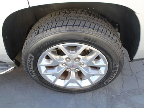Used 2015 GMC Yukon SLT w/ Open Road Package AWD/4WD image 14