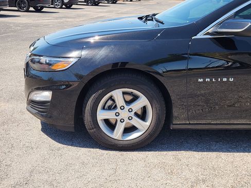 Used 2025 Chevrolet Malibu LS w/ Driver Confidence Package image 9