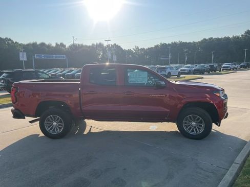 New 2026 Chevrolet Colorado LT image 9