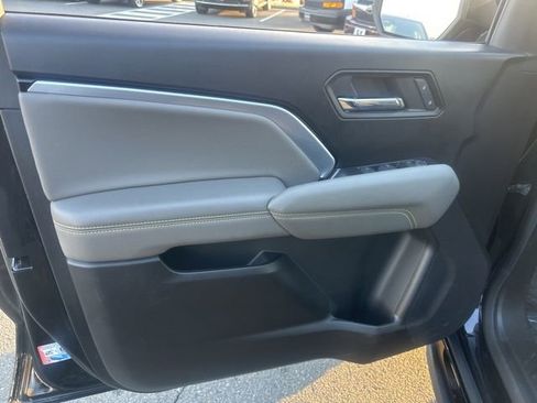 Certified 2024 Chevrolet Colorado ZR2 image 11