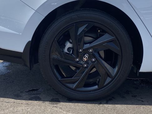 Certified 2026 Hyundai Elantra Sport FWD image 9