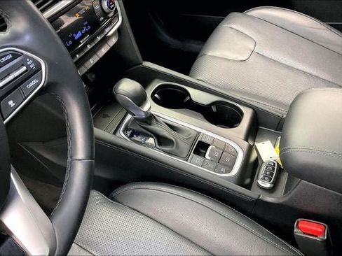 Used 2020 Hyundai Santa Fe Limited AWD/4WD image 16