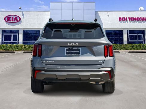Certified 2024 Kia Sorento SX Prestige AWD/4WD image 5