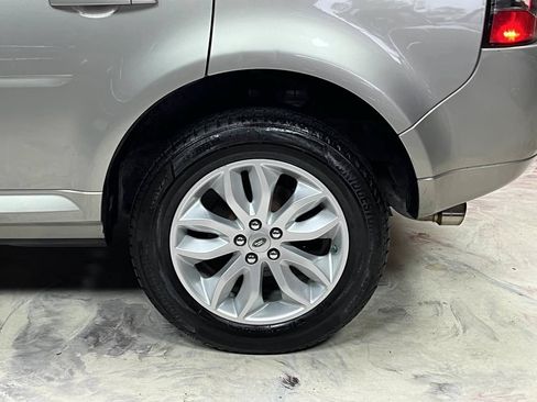 Used 2013 Land Rover LR2 AWD/4WD image 35