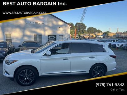 Used 2017 INFINITI QX60 Luxe w/ Deluxe Technology Package