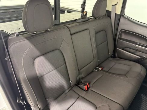 Used 2022 Chevrolet Colorado LT w/ LT Convenience Package image 22