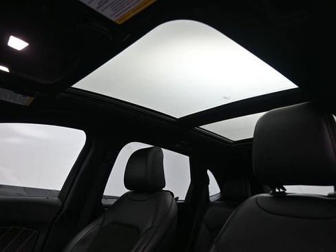 Used 2020 Ford Edge ST-Line FWD image 23