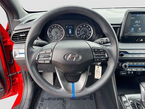 Used 2021 Hyundai Veloster 2.0 FWD image 11