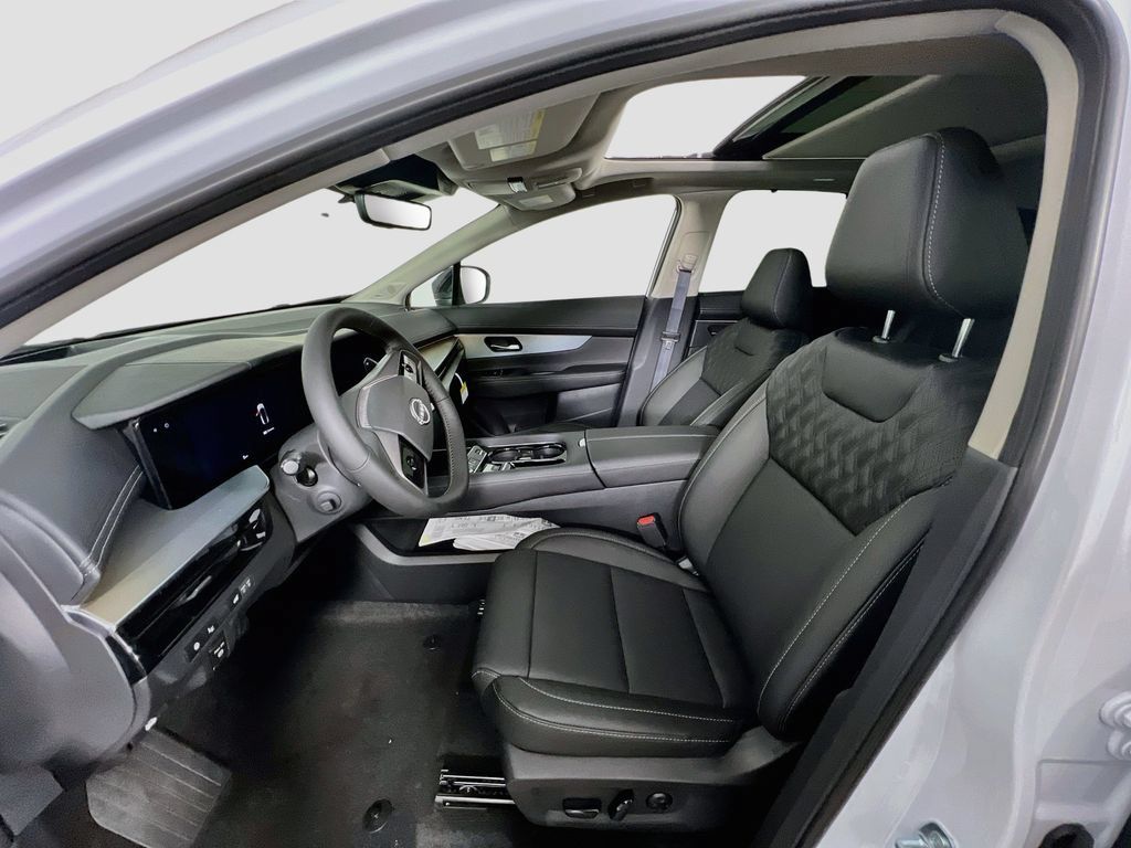 New 2026 Nissan Murano Platinum w/ Cargo Package AWD/4WD image 18