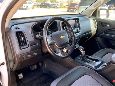 Used 2022 Chevrolet Colorado Z71 image 16