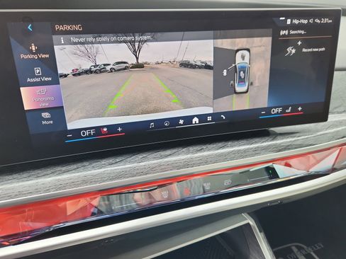 Used 2025 BMW 740i xDrive image 24