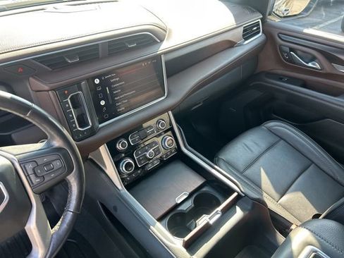 Used 2022 GMC Yukon XL Denali w/ Max Trailering Package image 33