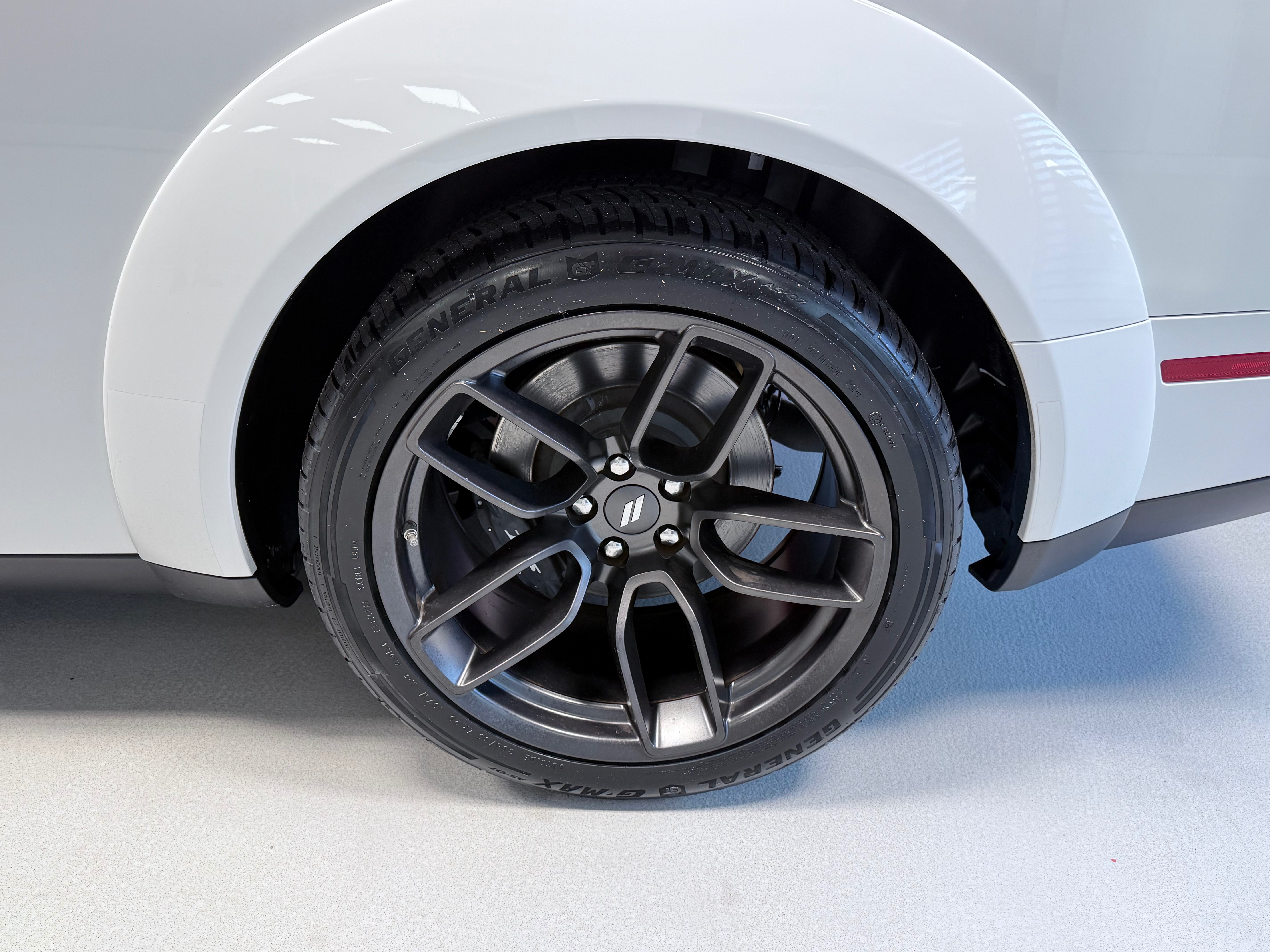 Certified 2022 Dodge Challenger R/T Scat Pack RWD image 3
