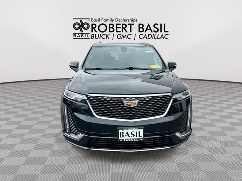 Used 2020 Cadillac XT6 Premium Luxury AWD/4WD image 3