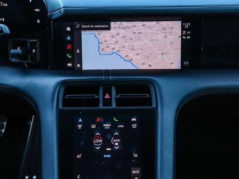 Used 2021 Porsche Taycan Turbo image 14