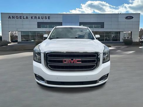 Used 2016 GMC Yukon SLE w/ Convenience Package RWD image 2