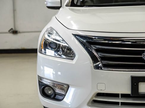 Used 2015 Nissan Altima 3.5 SL FWD image 48