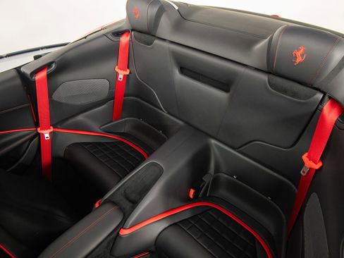 Certified 2026 Ferrari Roma Spider RWD image 34