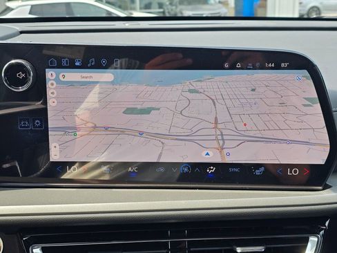 New 2026 Chevrolet Traverse LT image 13