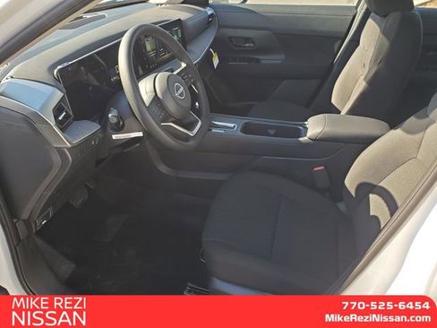 New 2026 Nissan Kicks S image 10