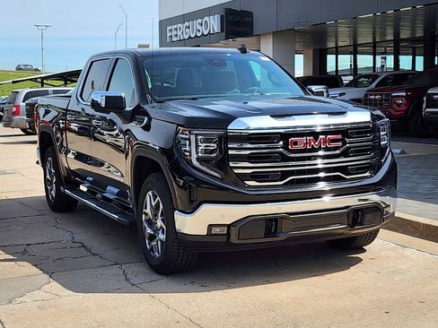 New 2026 GMC Sierra 1500 SLT w/ SLT Premium Plus Package AWD/4WD image 2