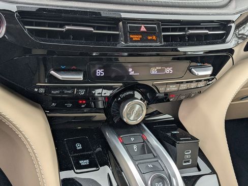 Used 2023 Acura MDX SH-AWD w/ Advance Package image 18