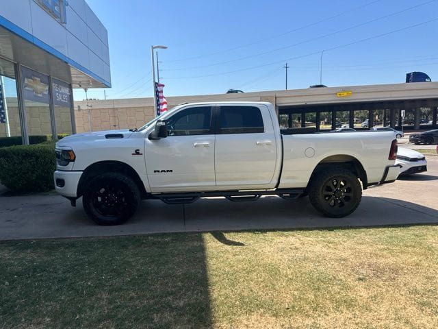 Used 2024 RAM 2500 Big Horn w/ Night Edition AWD/4WD image 5