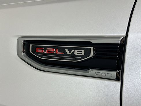 Used 2024 GMC Sierra 1500 Denali w/ Technology Package image 28