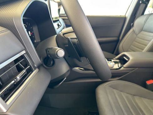 New 2026 Mitsubishi Outlander SE image 41