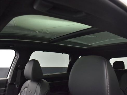 Certified 2025 Kia Sorento SX Prestige image 34