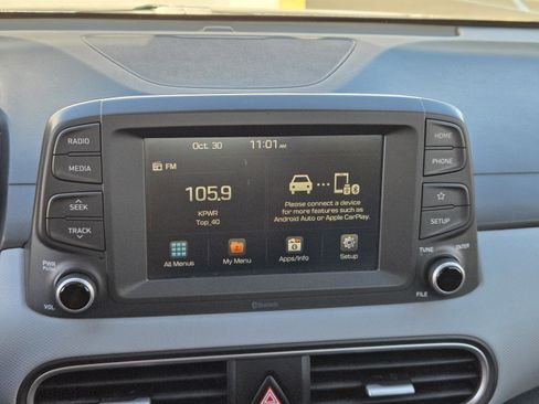 Used 2020 Hyundai Kona SE image 10