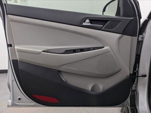 Used 2017 Hyundai Tucson SE image 13