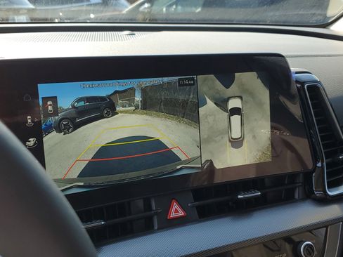 New 2025 Kia Sportage SX image 30