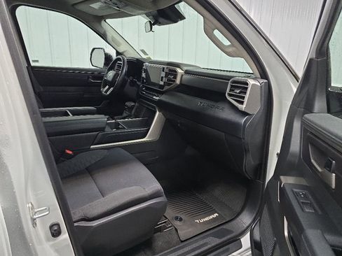Used 2024 Toyota Tundra SR5 w/ TRD Off-Road Package AWD/4WD image 15