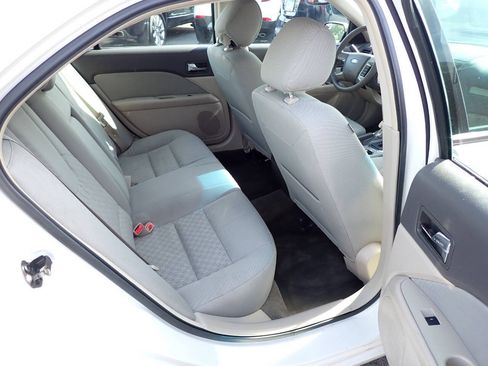 Used 2012 Ford Fusion SE FWD image 10