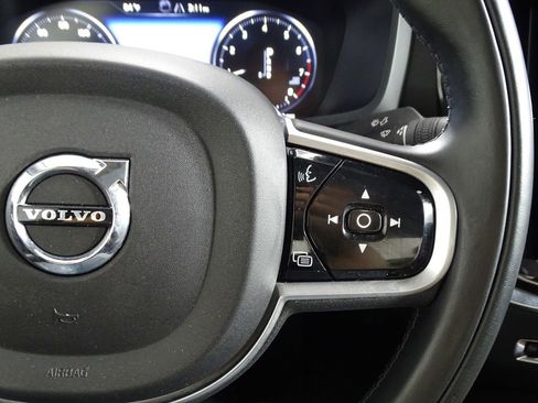 Used 2019 Volvo S60 T5 Momentum w/ Multimedia Package image 28