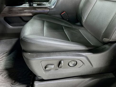 Used 2022 Chevrolet Silverado 1500 LTZ w/ LTZ Premium Package image 20