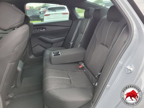 Used 2023 Honda Accord Sport image 14