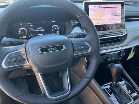 New 2025 Jeep Compass Limited w/ Elite Group image 21